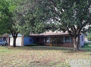 1427 Inglewood Dr, Stephenville, TX 76401