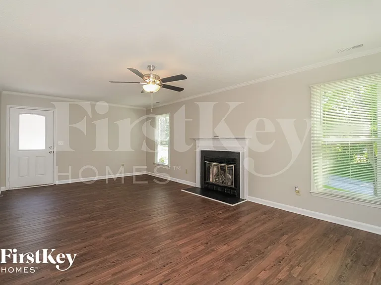 7089 Avenbury Cir — Photo 4
