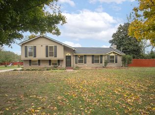 1706 Saundersville Ferry Rd, Mount Juliet, TN 37122