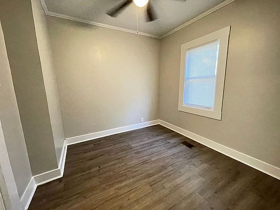 4th image of 3426 Navajo St Unit B