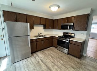 1479 Ashland Ave #2, Des Plaines, IL 60016