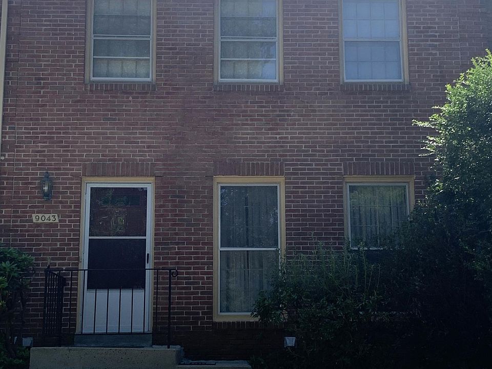 9043 Blarney Stone