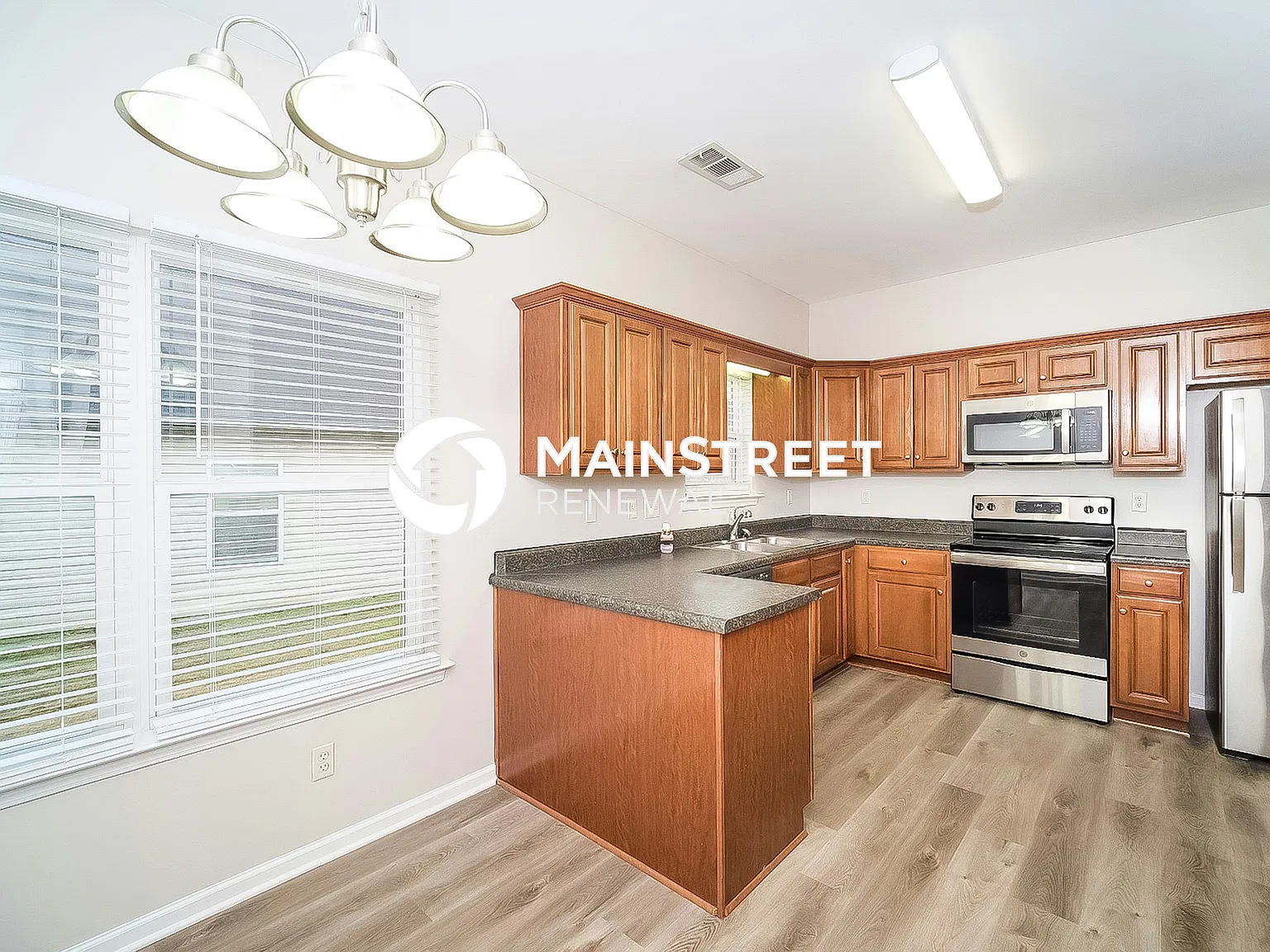 5263 Promenade Dr — Photo 4