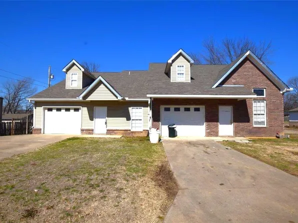 108 Johnson Dr, Roland, OK 74954