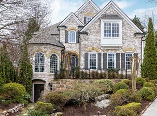 525 Glengate Cv, Sandy Springs, GA