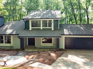 900 Model Ct, Stone Mountain, GA 30088