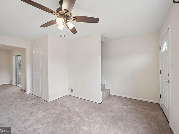 4th image of 3706 Lyndale Ave
