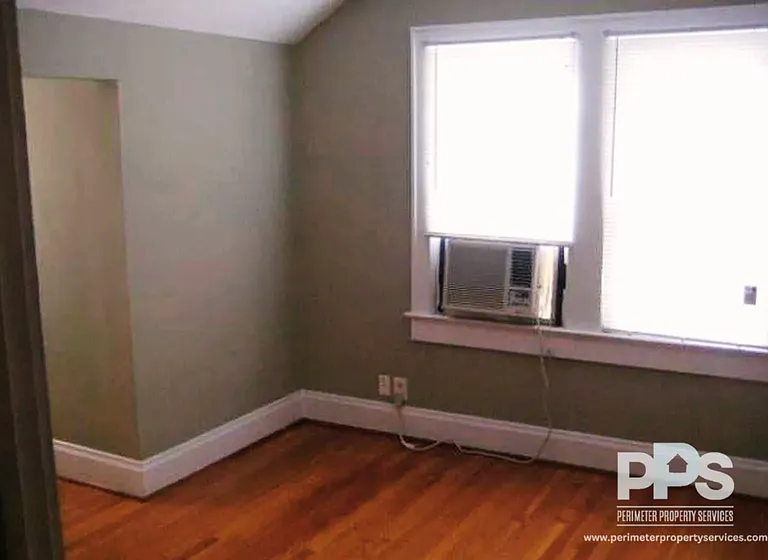1275 Winburn Dr — Photo 5
