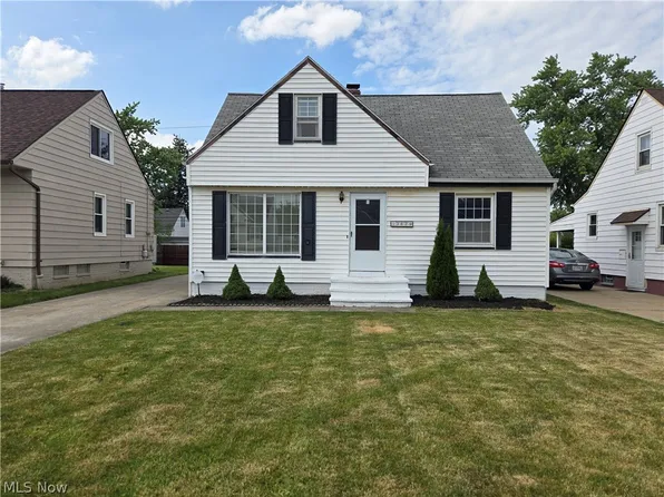 13629 Woodward Blvd, Garfield Heights, OH 44125
