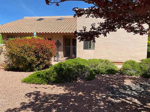 582 Van Deren St Photo 1
