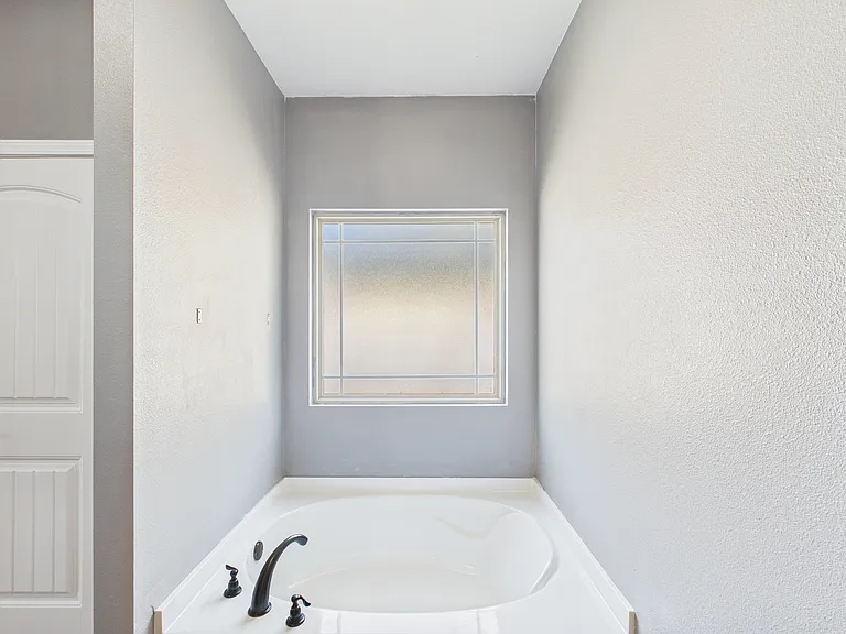 4546 Live Oak Church Rd — Photo 11