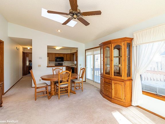 4th image of 914 N 6th Avenue Cir