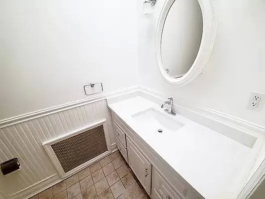 Rented by Brooklyn Property Group LLC | media 59