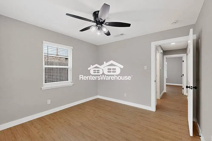 733 Ridgewood Cir — Photo 30