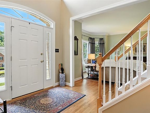 3rd image of 9070 Winter Spring Dr
