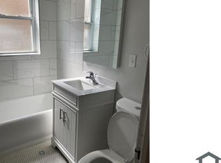 7637 S East End Ave APT 2, Chicago, IL 60649