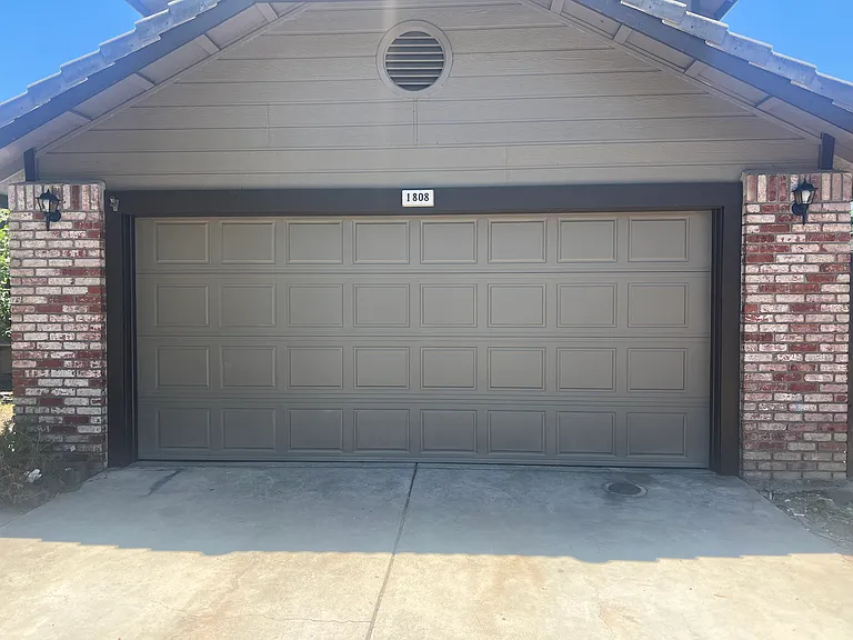 1808 Tartarian Way — Photo 1