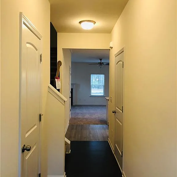 193 Bryon Ln — Photo 7