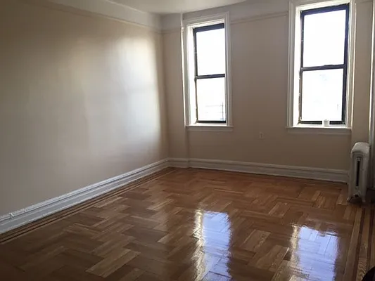 Rented by Lang Realty LLC | media 10