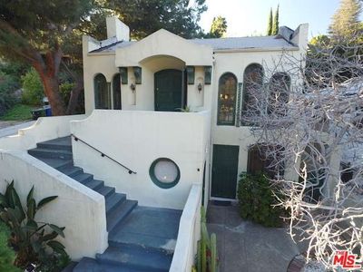 1913 Hyperion Ave, Los Angeles, CA, 90027