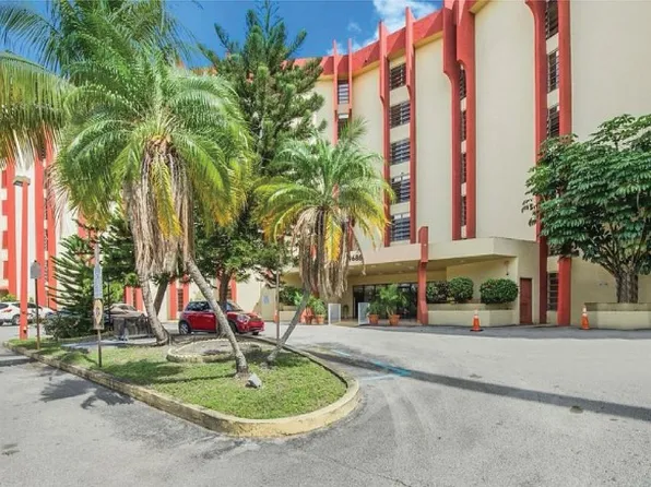 9686 Fontainebleau Blvd APT 206, Miami, FL 33172