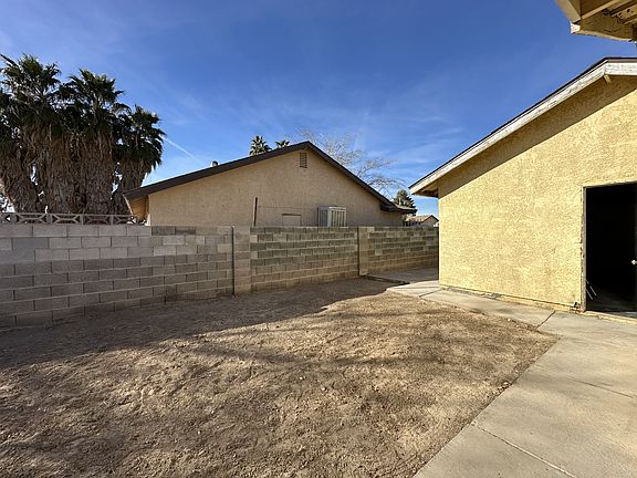 5th image of 4653 Fro Ave