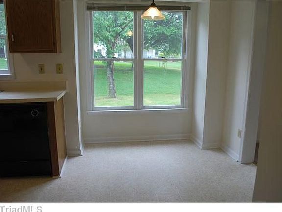 4th image of 5706 Chinaberry Pl