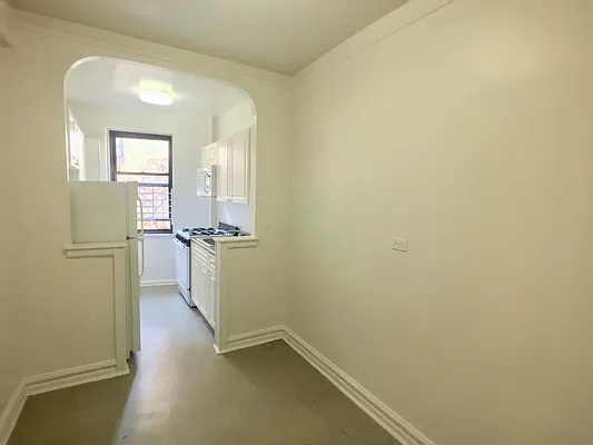 Rented by Sovereign Associates | media 19