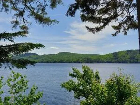 19-20 Raspberry Lane N Lane N, Parkertown Twp, ME 04970