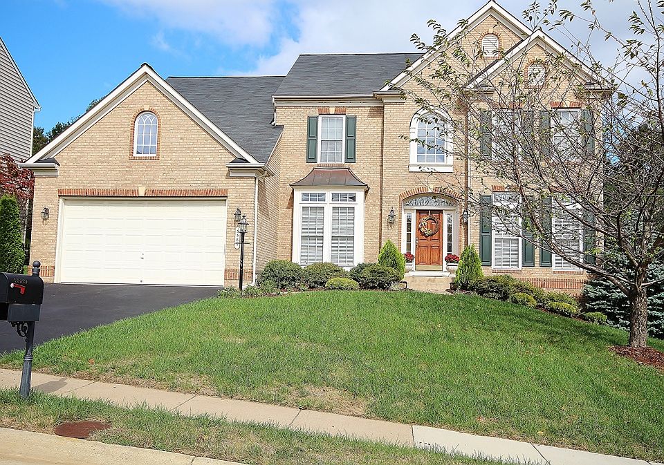 1st image of 5589 La Vista Dr