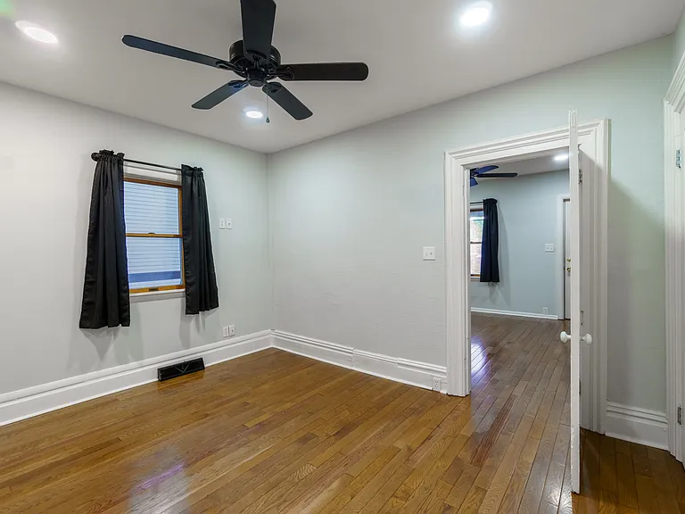 815 Douglas St #2 — Photo 6