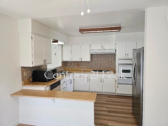 5th image of 11413 206th St