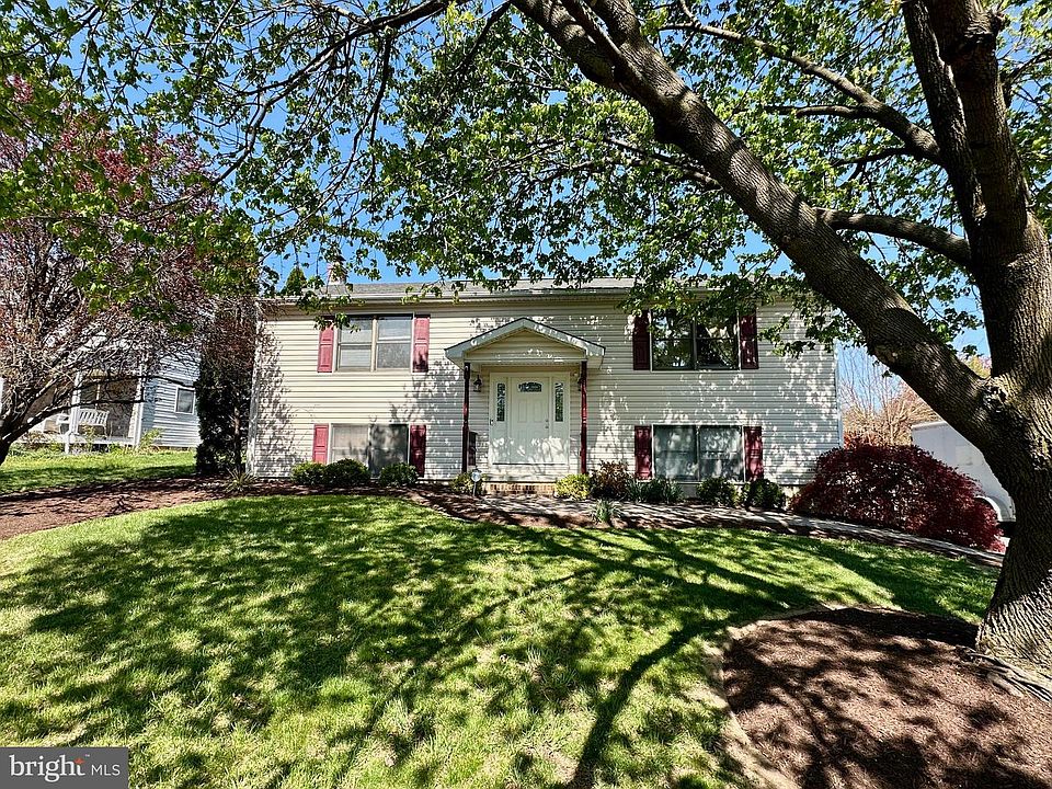 1st image of 213 Killdeer Rd