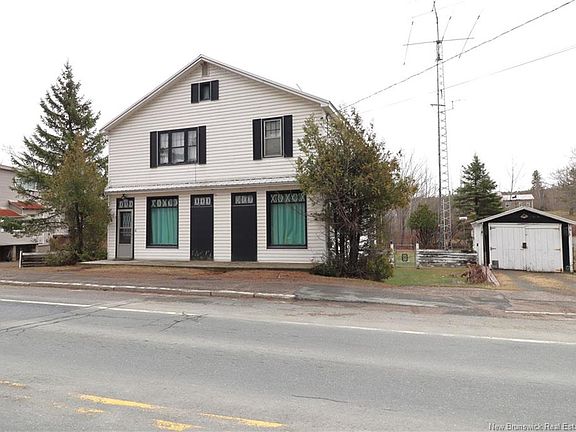2nd image of 302 Main St