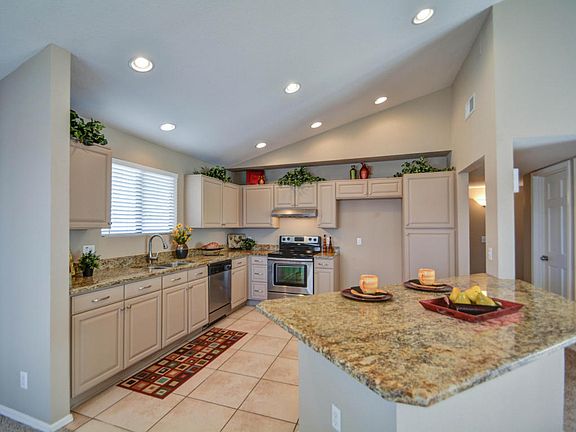2nd image of 1214 W Sand Hills Ct