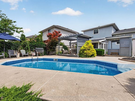 4th image of 1241 Juniper Dr