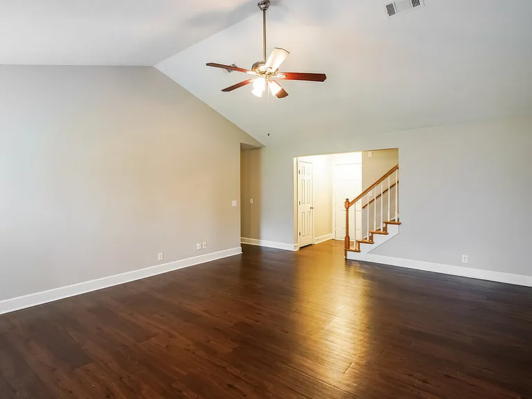 1636 Bridgecrest Dr — Photo 5