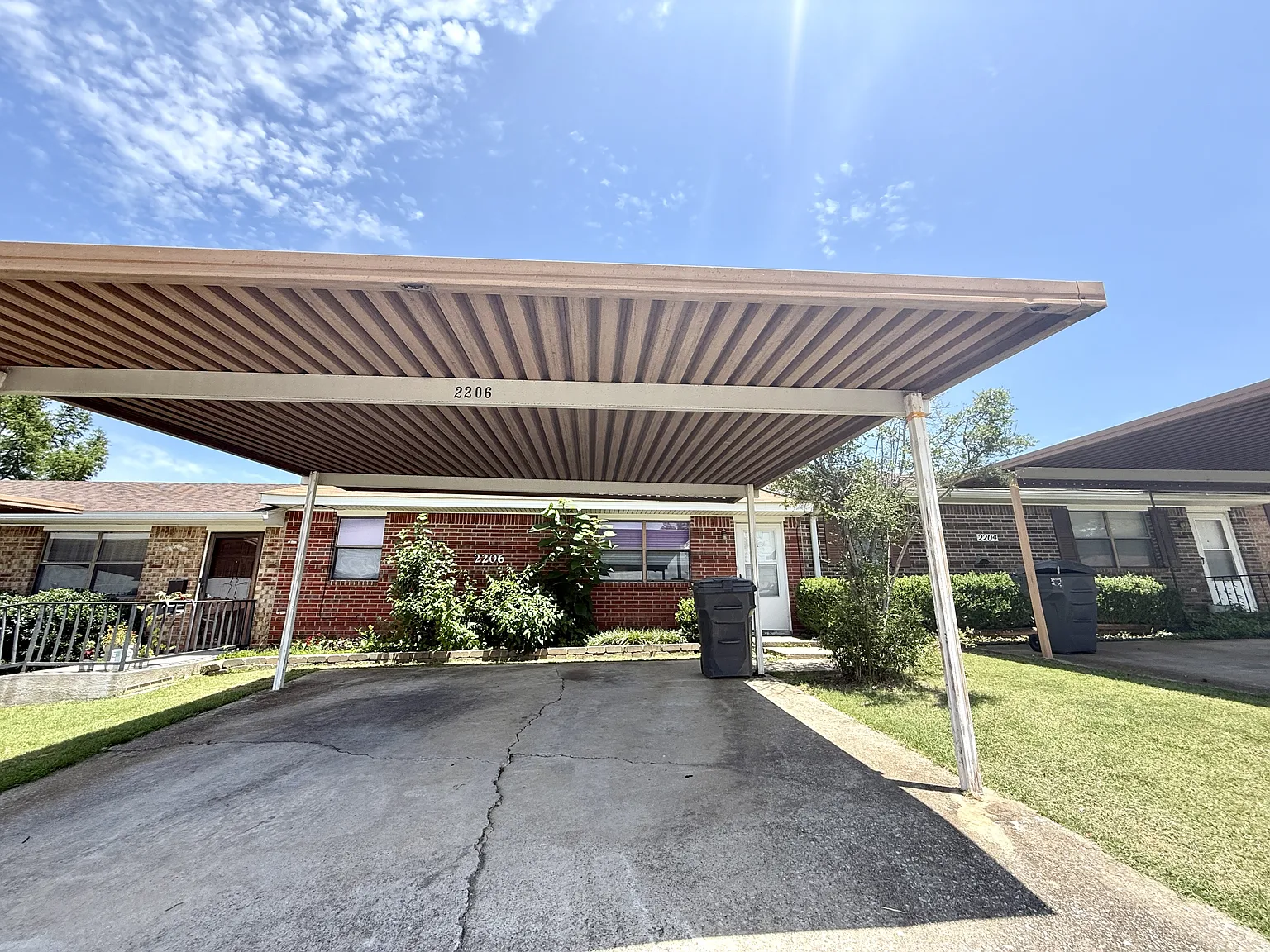 2206 Shenandoah Drive - 1 — Photo 1