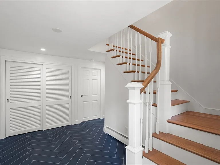 13 Valley Rd — Photo 24