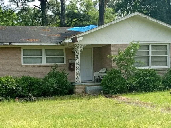 2023 E Monroe St, El Dorado, AR 71730