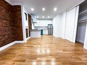 Rented by Voro New York