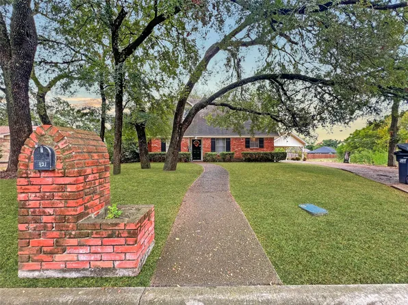 421 Forrest Ln, Corsicana, TX 75110
