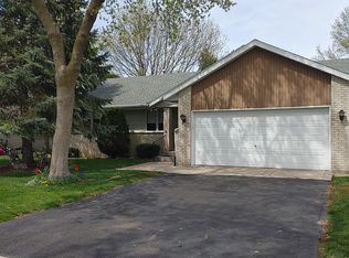 1531 Ruby St, Belvidere, IL 61008