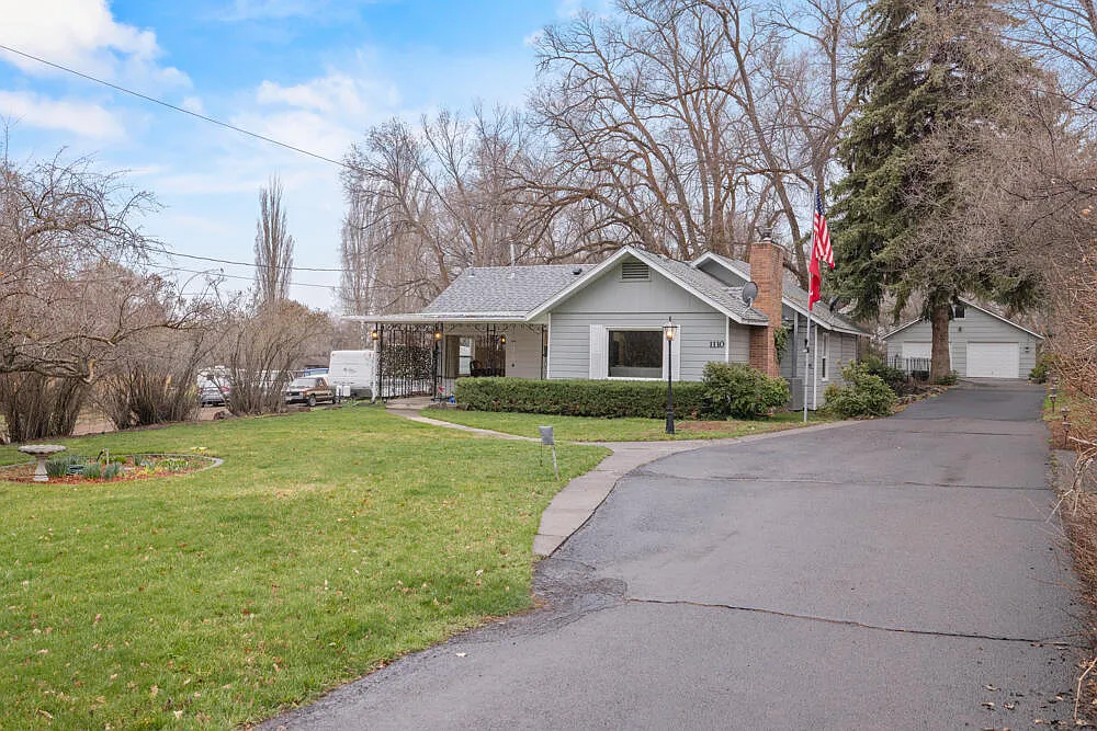 1110 Kane St photo 1