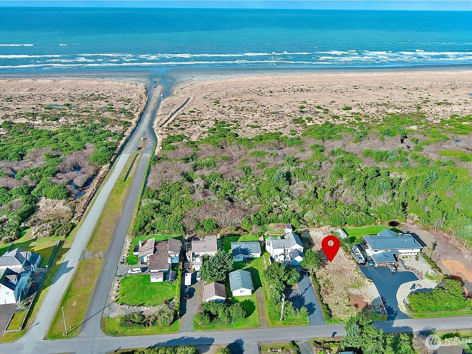 1st image of 473 Sand Dune Avenue SW