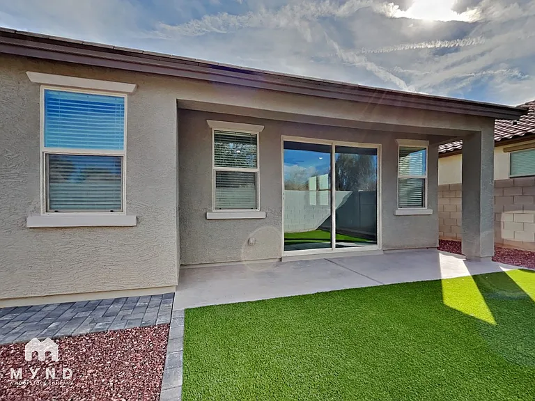 15168 W Sherman St — Photo 19