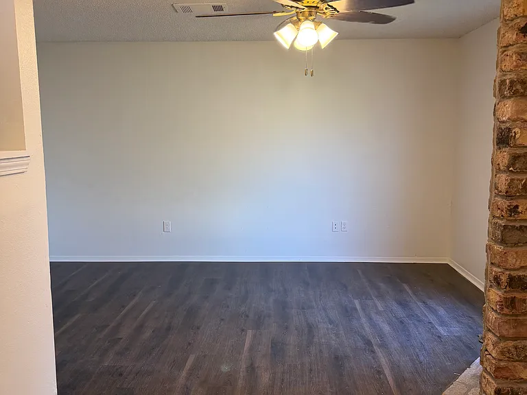 3323 King Bradford Dr — Photo 3