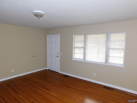 5th image of 3104 Cumbres Cir NW