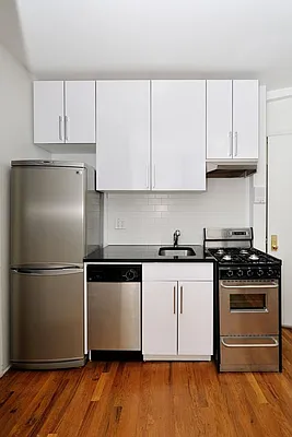 Rented by Aether Property Group | media 17