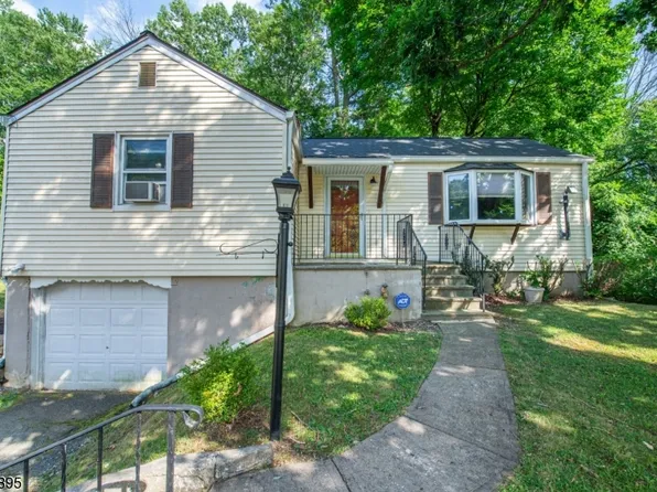 8 George St, Rockaway Twp., NJ 07801